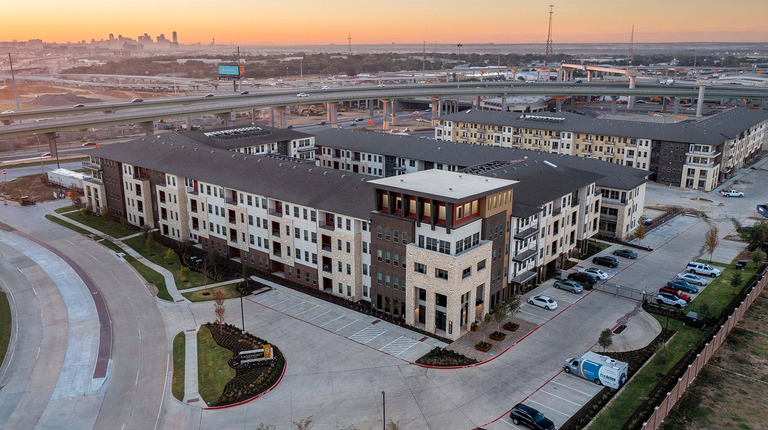 Upscale modern living in a convenient location