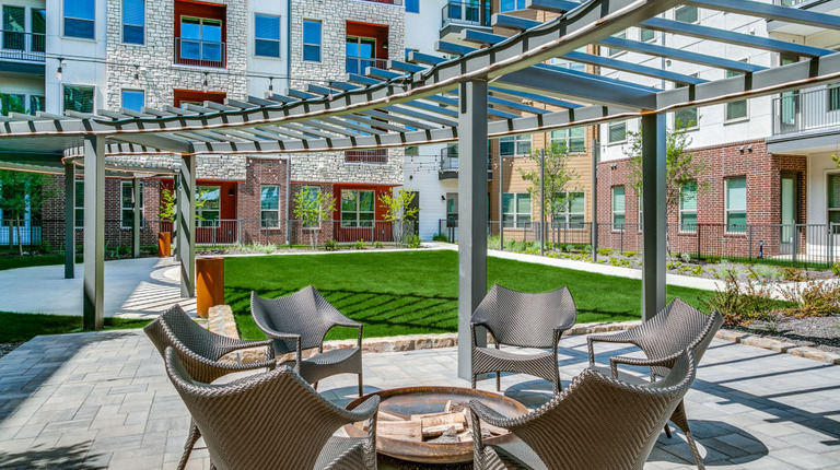 Outdoor fire pit with lounge seating